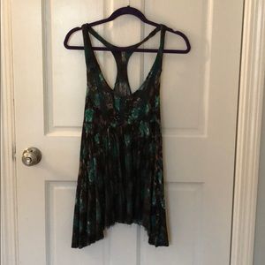 Blue, brown and black floral top